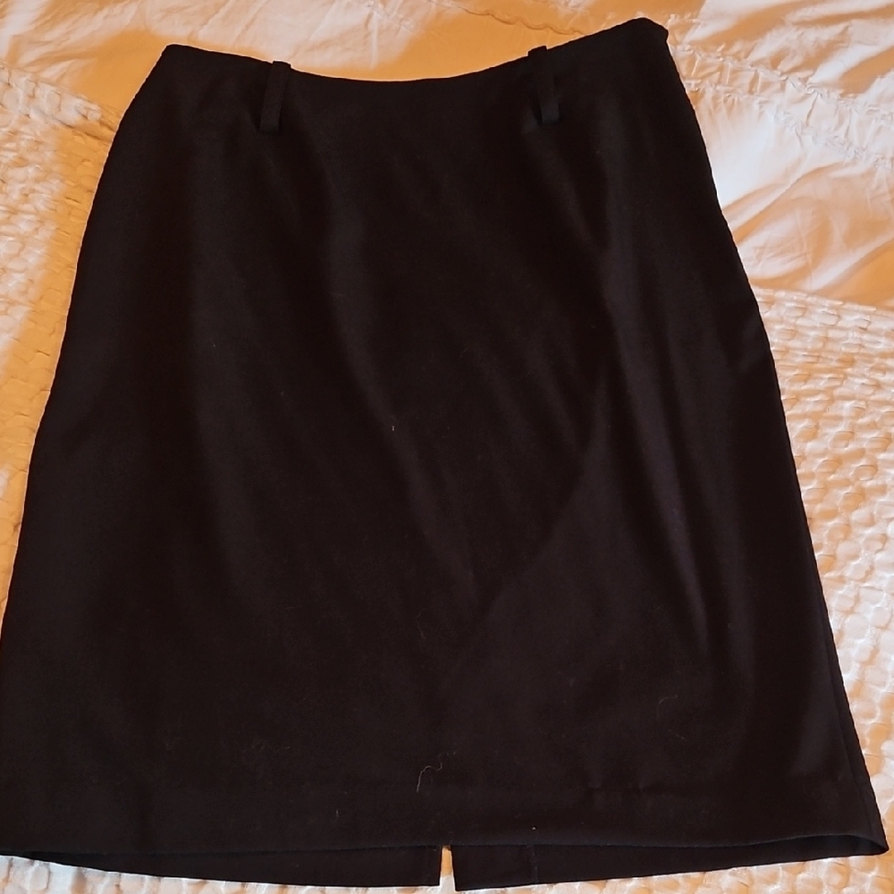Anne Klein Classic Black Pencil Skirt